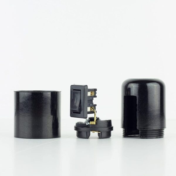 fassung bakelit mit schalter e27 offen schwarz auseinandergebaut lampenfassung