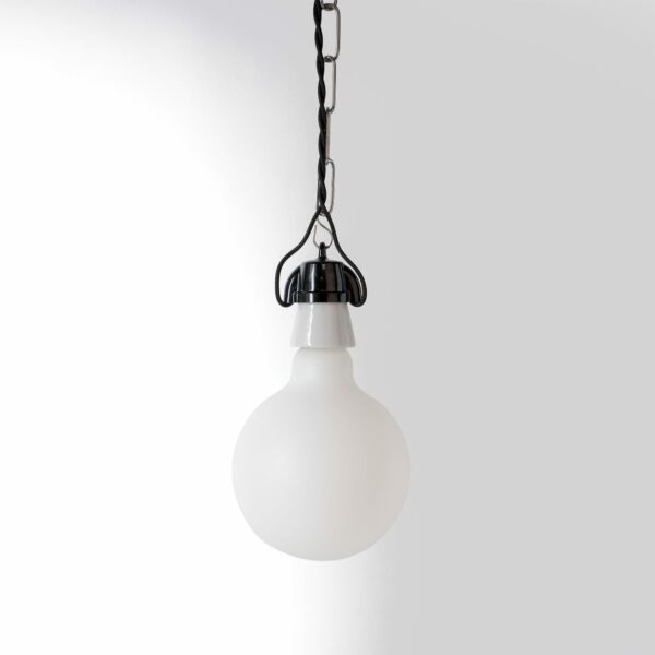 2-tlg-e27-fassung-aus-porzellan-duroplast-fuer-litzen-verseiltes-kabel-mit-leuchtmittel