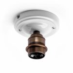 Relight Era, Decken-Wandleuchte aus Porzellan Weiß mit Vintage Lampenfassung aus Messing Old English