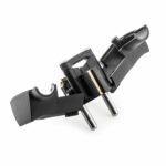 Schutzkontakt-Stecker aus Thermoplast, Schuko Winkelstecker mit Knickschutz, schwarz Innenansicht