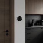 up6-schwarz-in der-kueche