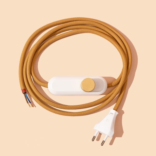 Textilkabel-Lampenzuleitung mit Relight Moment Schnurdimmer Weiß-Satin Brass und Eurostecker