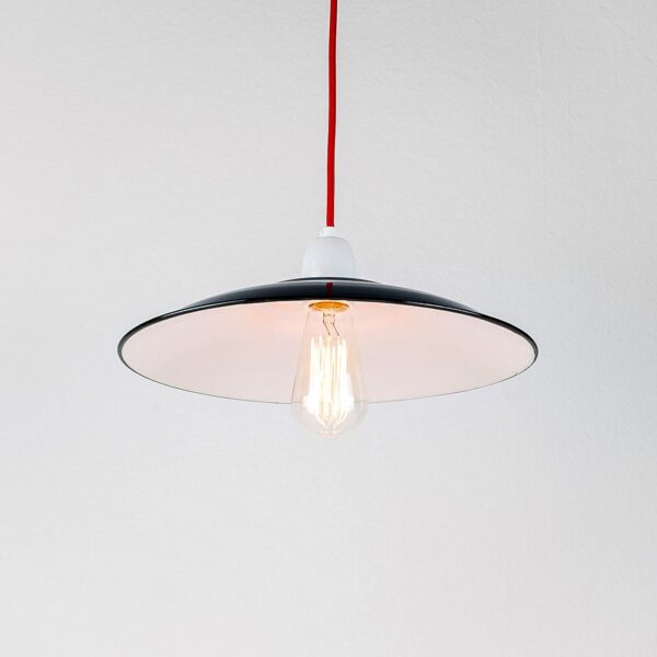 emaillierte-flache-industrielampe